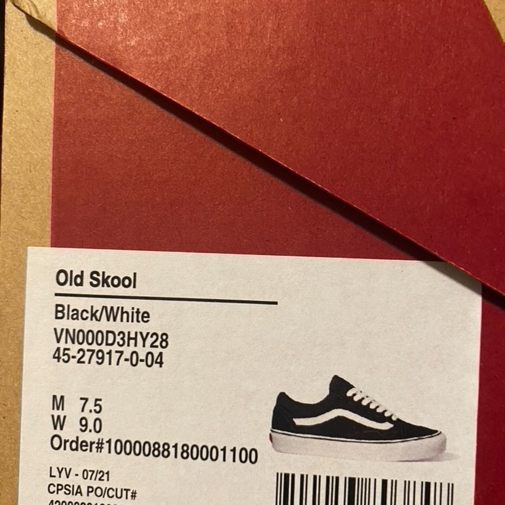 Vans Old Skool Sneakers - Picture 7 of 7
